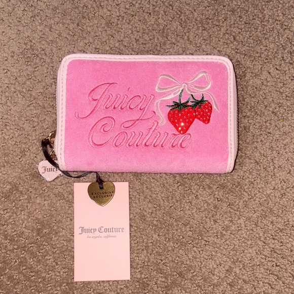Juicy Couture Handbags - 🍓 Juicy Couture Pink Strawberry Wallet 🍓